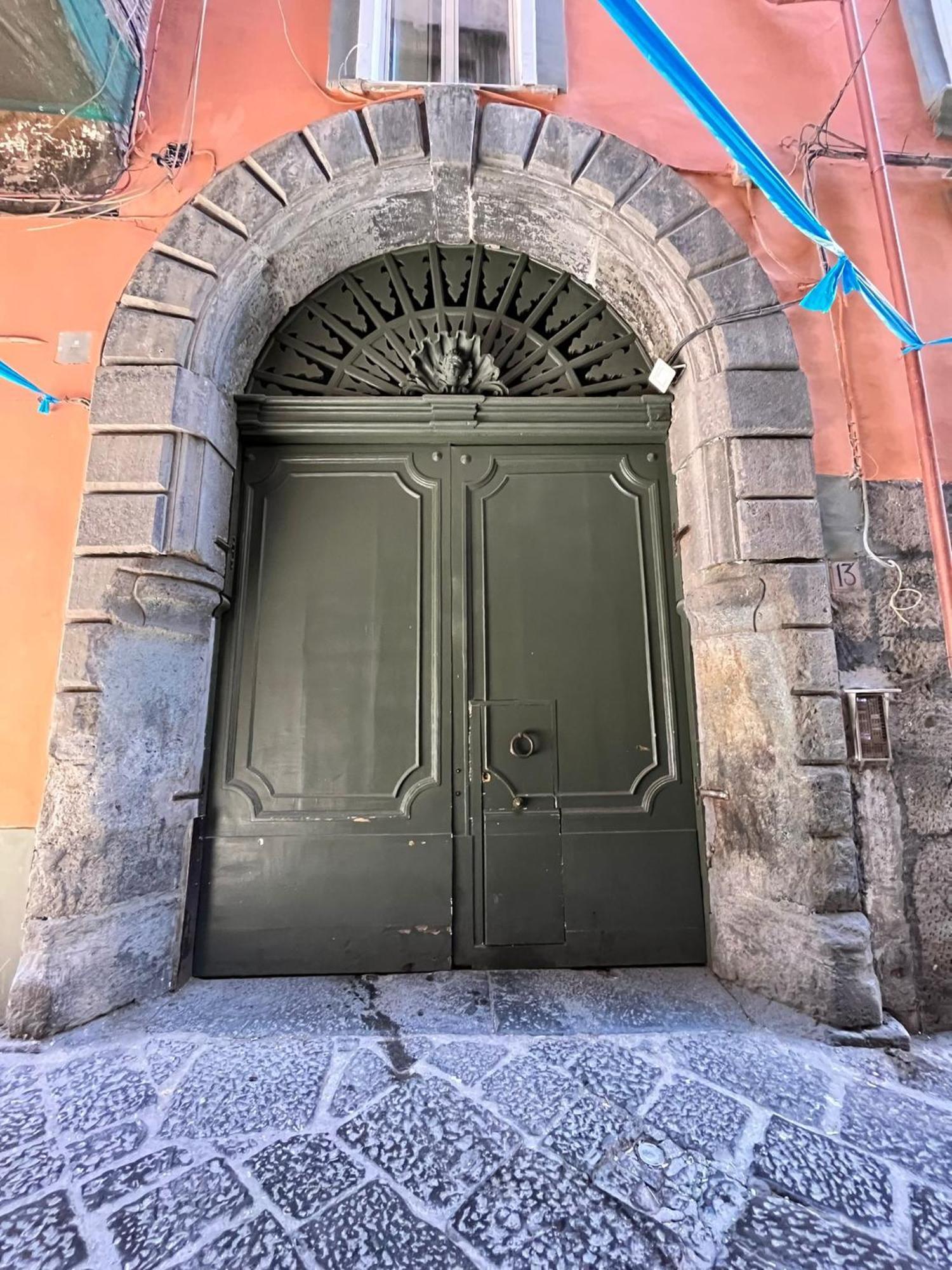 Anticaglia 13 Lejlighed Napoli Eksteriør billede