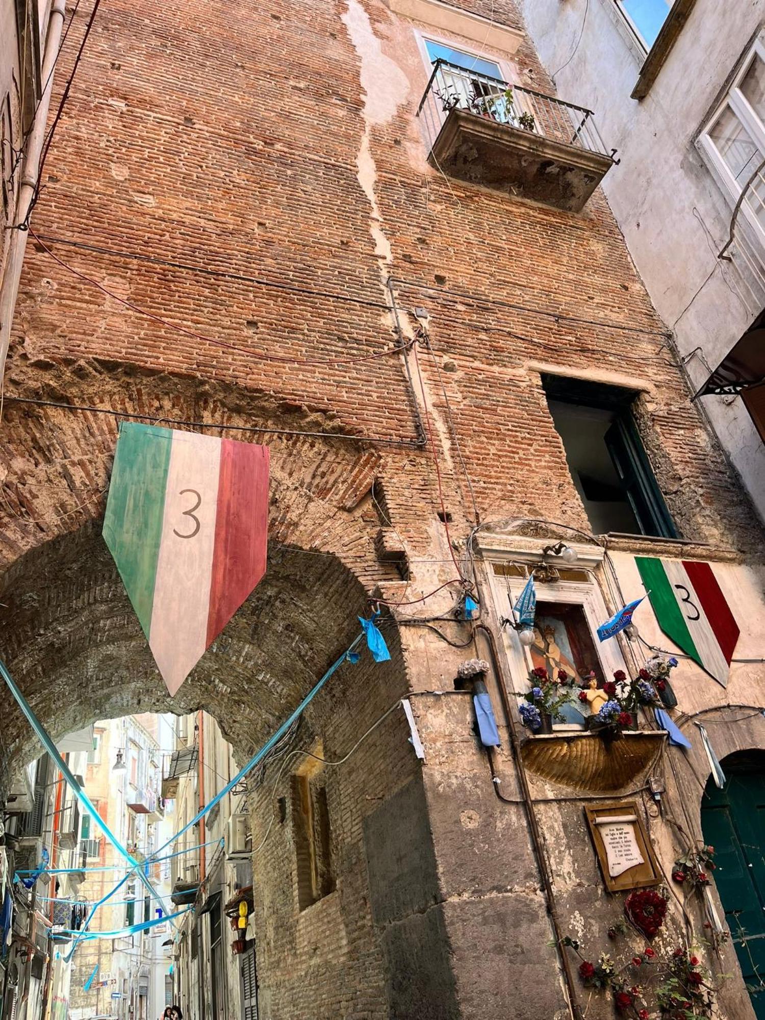 Anticaglia 13 Lejlighed Napoli Eksteriør billede
